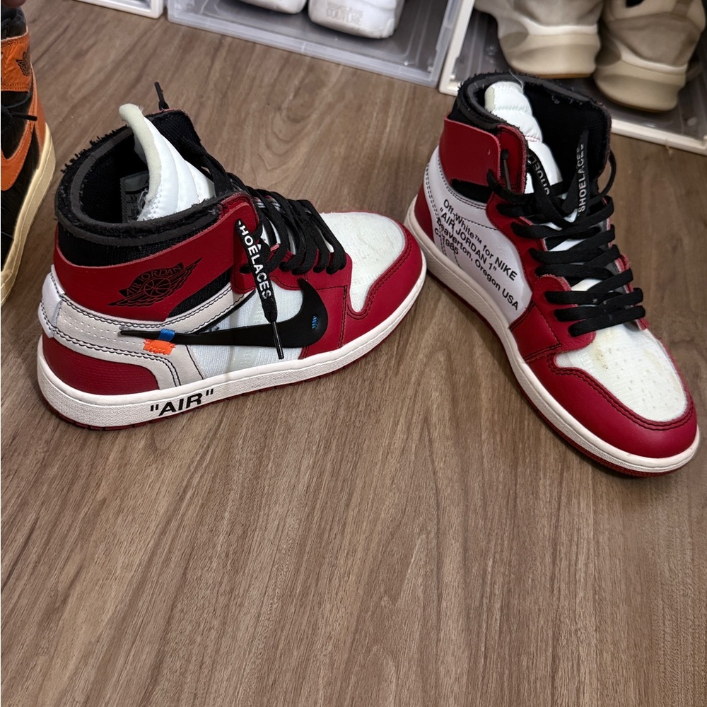 Off-White x Air Jordan 1 Retro High OG 'Chicago'
